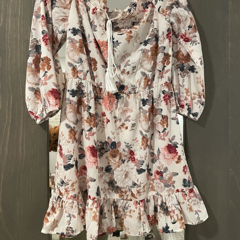 Boohoo dress